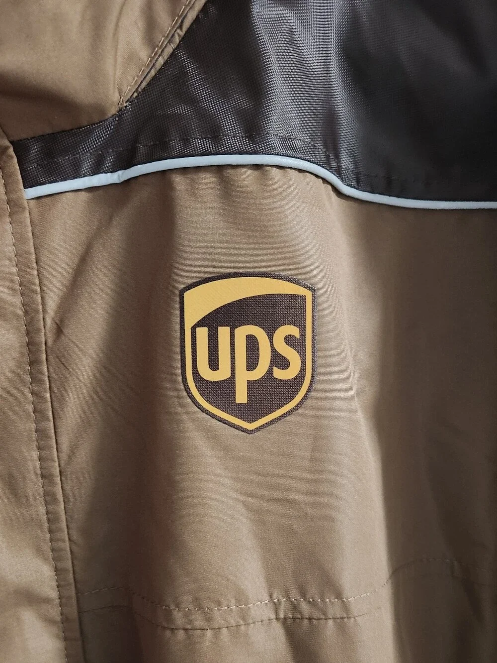 UPS Weatherguard  Brown and Dark Brown Work Rain Coat ,size M